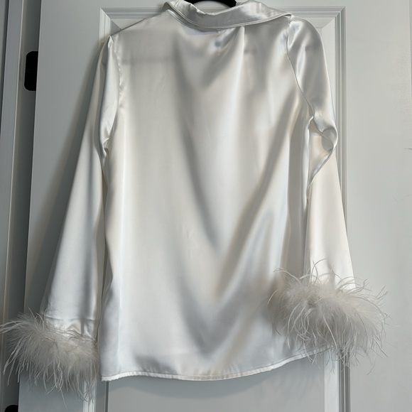 WHITE SATIN TOP WITH FUR TRIM - Picture 6 of 6